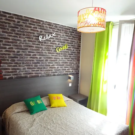 Hotel Amélie 2*